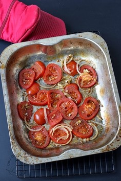 Dip z pieczonych pomidorów