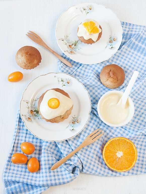 Pomarańczowe babeczki jogurtowe
