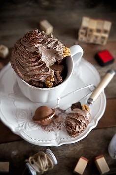 Deser czekoladowy z brownies